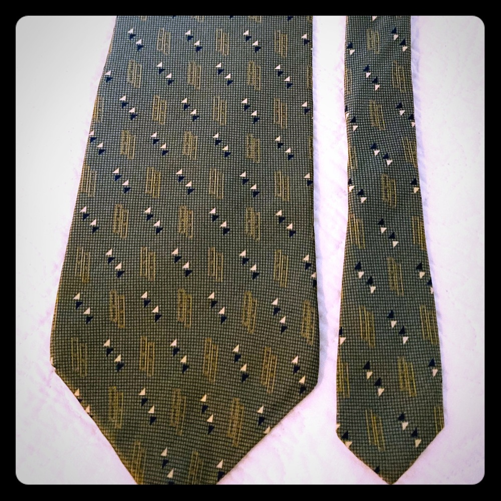 Vintage necktie- Neo Bill Blass